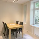 Center - Modern 80-m2 Flat With 3 Bedrooms Apartamento *