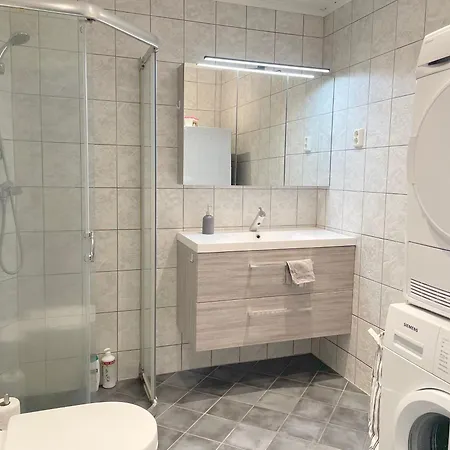 Center - Modern 80-m2 Flat With 3 Bedrooms