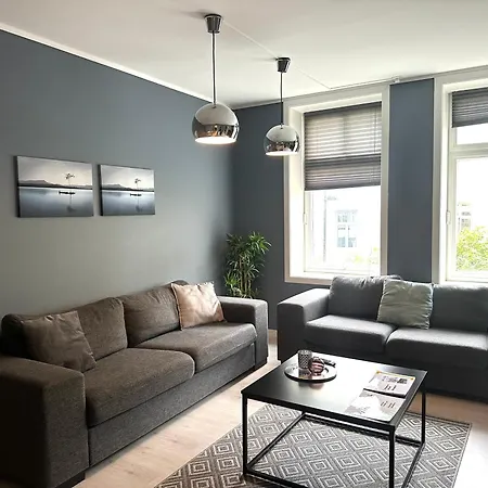 Center - Modern 80-m2 Flat With 3 Bedrooms * Alesund