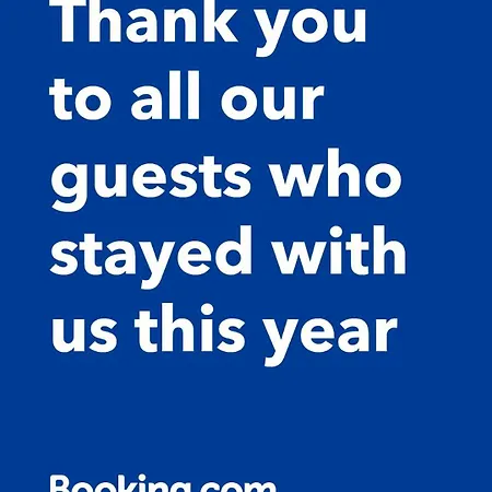 Center - Modern 80-m2 Flat With 3 Bedrooms *