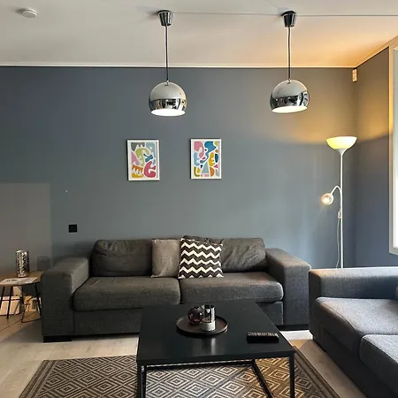 아파트 Center - Modern 80-m2 Flat With 3 Bedrooms 올레순