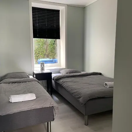 Center - Modern 80-m2 Flat With 3 Bedrooms Lejlighed
